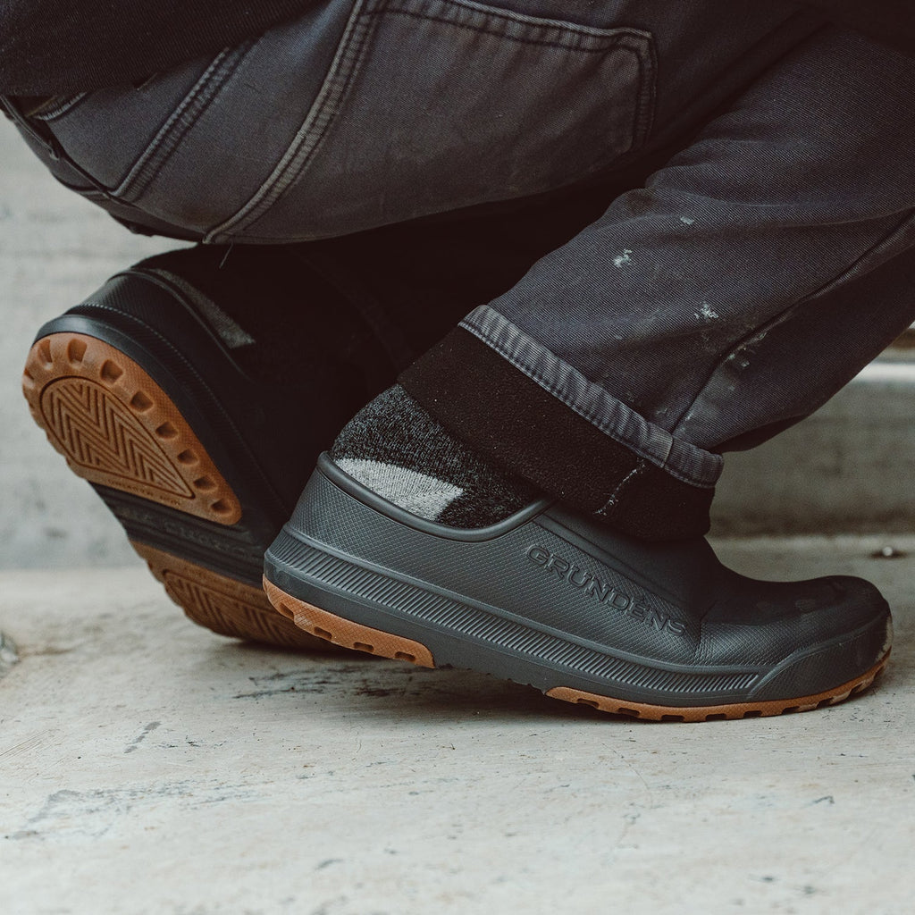Grundéns Fish-On Slip-On product image